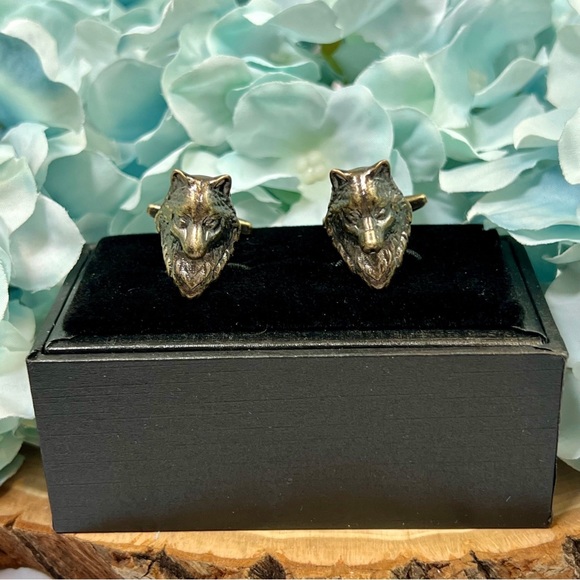 Vintage 3D Gunmetal Wolf Cufflinks - Picture 2 of 16